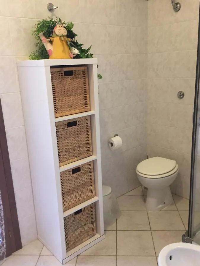 La Casa Sotto La Torre Villa Chia Olaszország